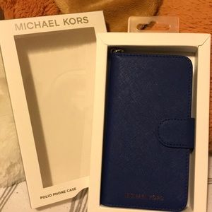 Michael Kors Iphone 7/8 wallet case